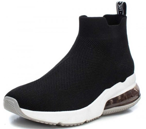 High Top Sock-Sneaker von Xti aus Spanien, schwarz